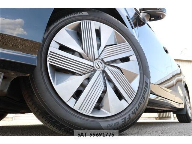Nissan NOTE 2022-03 6910494-13