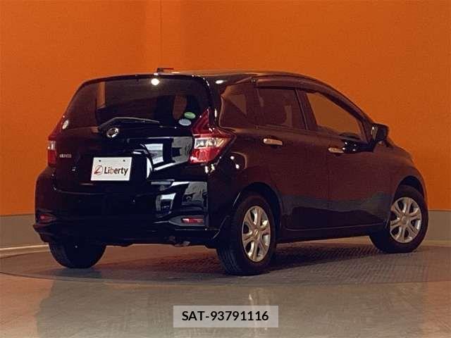Nissan NOTE 2018-09 6910593-9