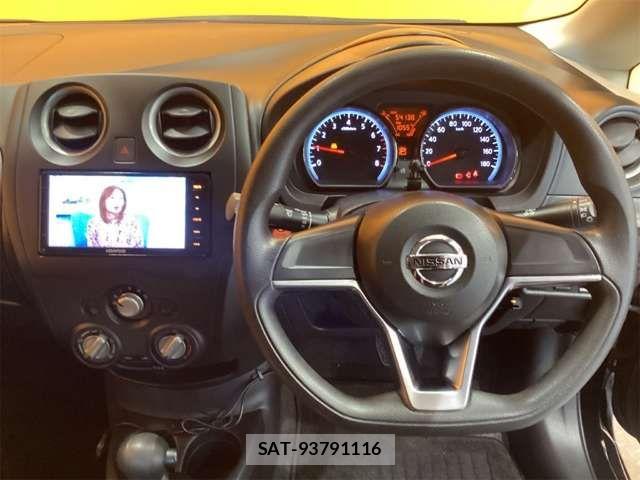 Nissan NOTE 2018-09 6910593-17