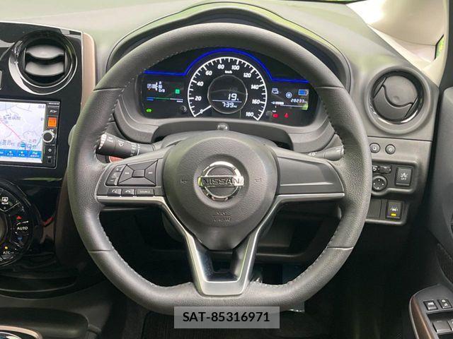 Nissan NOTE 2017-07 6910547-10
