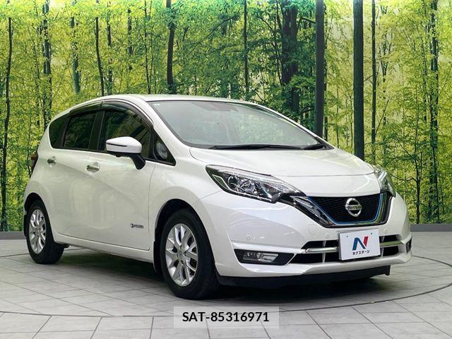 Nissan NOTE 2017-07 6910547-15