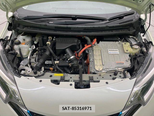 Nissan NOTE 2017-07 6910547-17