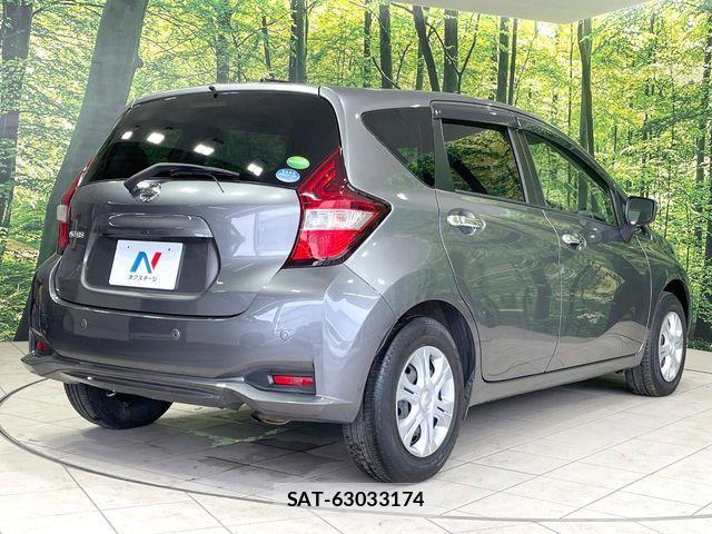 Nissan NOTE 2019-02 6910581-16