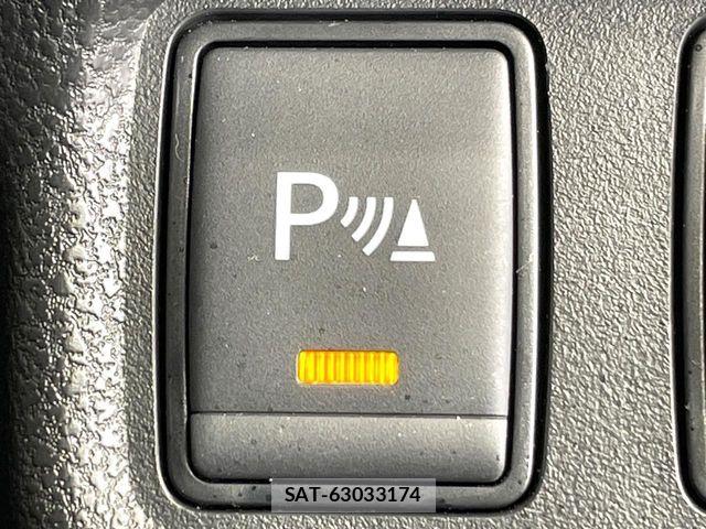Nissan NOTE 2019-02 6910581-3