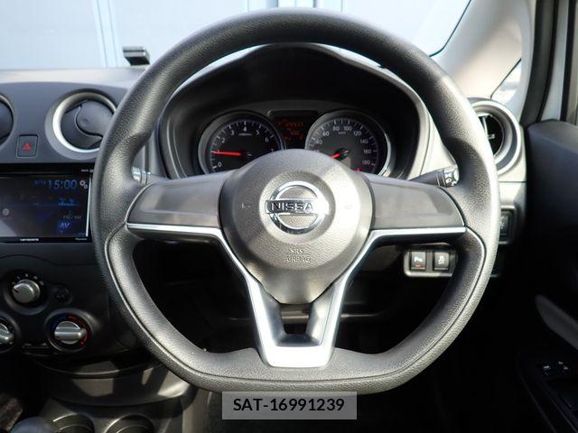 Nissan NOTE 2019-02 6910586-11