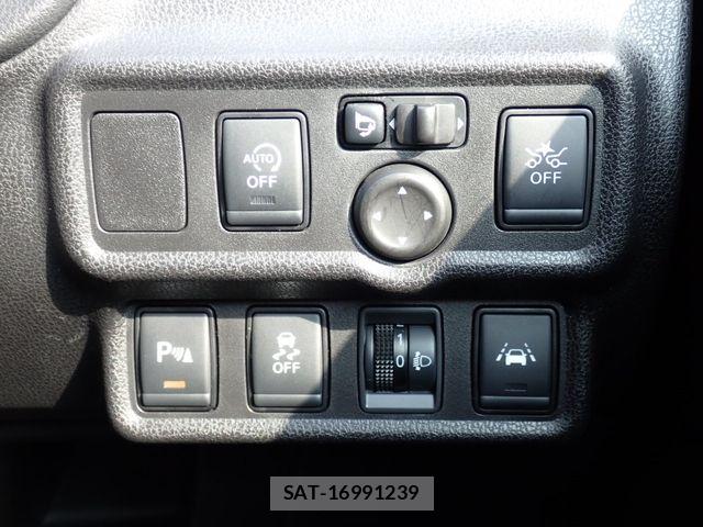 Nissan NOTE 2019-02 6910586-7