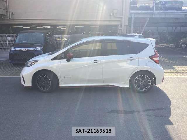 Nissan NOTE 2017-03 6910546-10