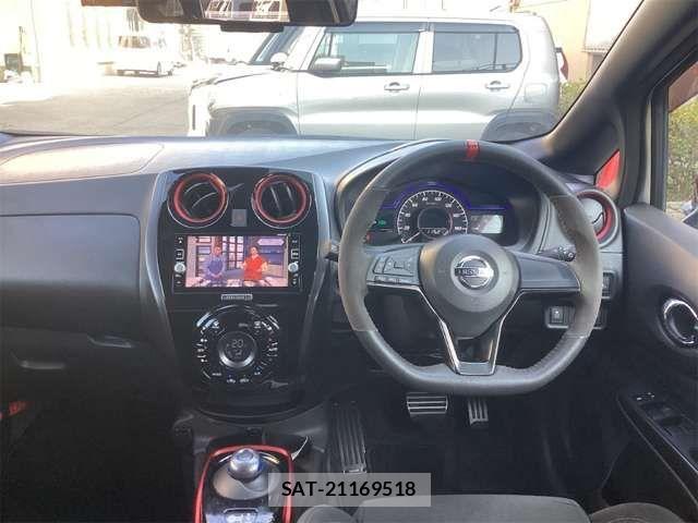 Nissan NOTE 2017-03 6910546-5