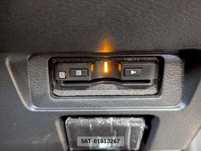Nissan NOTE 2021-04 6910500-15