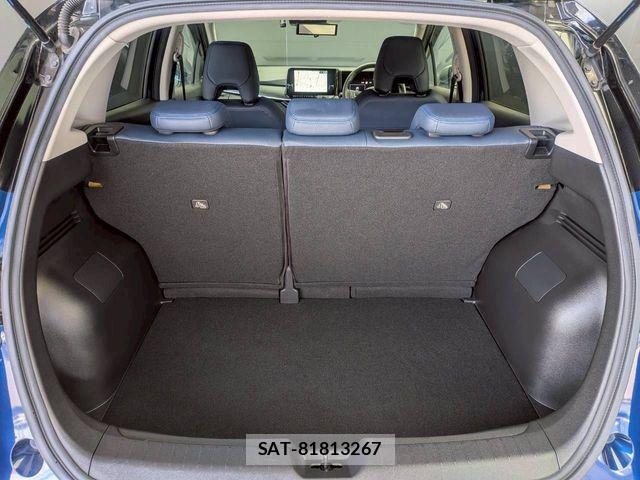 Nissan NOTE 2021-04 6910500-20