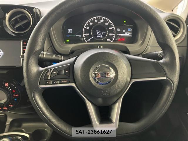 Nissan NOTE 2019-09 6910613-14
