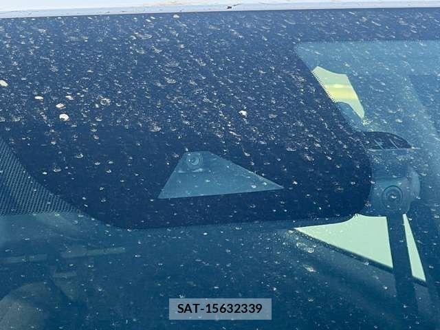 Nissan NOTE 2021-02 6910502-18