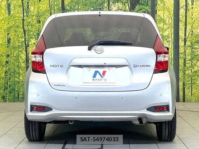 Nissan NOTE 2018-10 6910570-14
