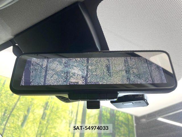 Nissan NOTE 2018-10 6910570-6