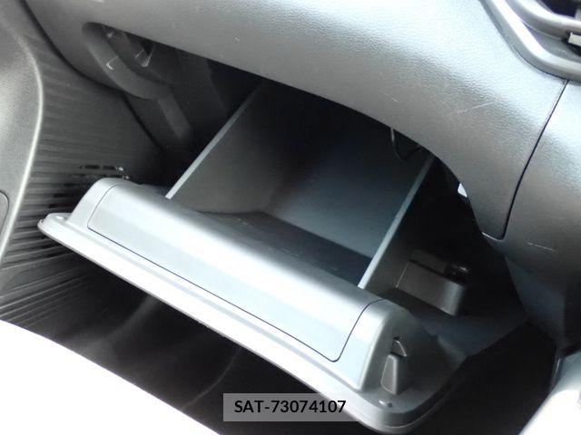 Nissan NOTE 2022-03 6910538-16