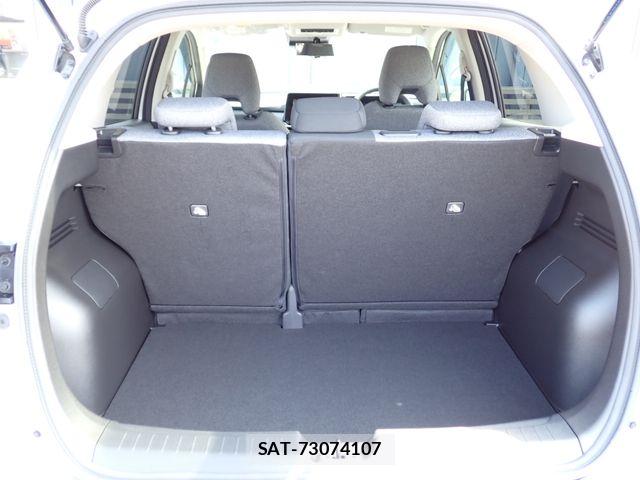 Nissan NOTE 2022-03 6910538-19