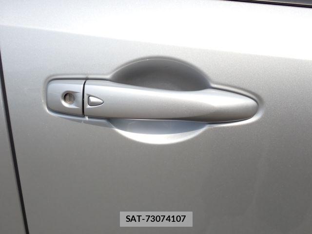 Nissan NOTE 2022-03 6910538-22