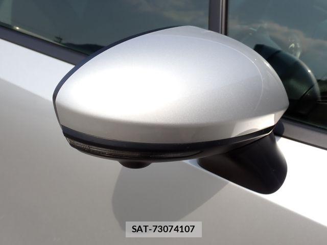 Nissan NOTE 2022-03 6910538-26