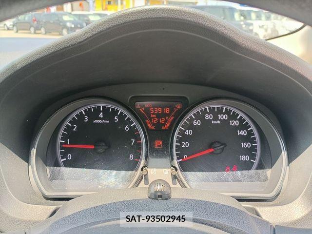Nissan NOTE 2017-04 6910628-24