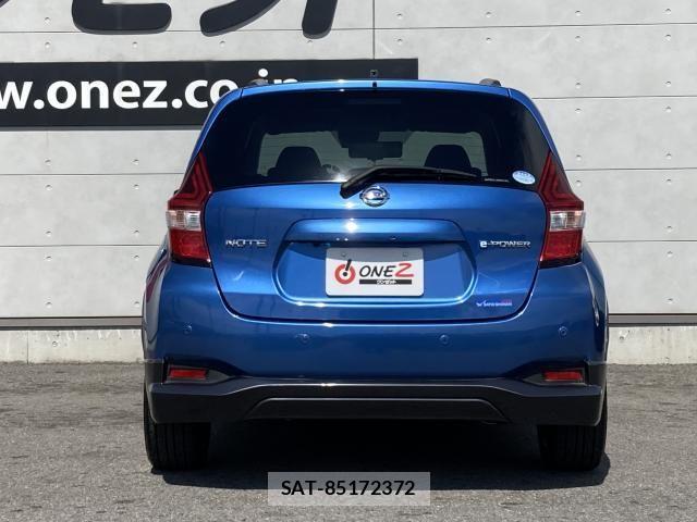 Nissan NOTE 2018-08 6910556-18