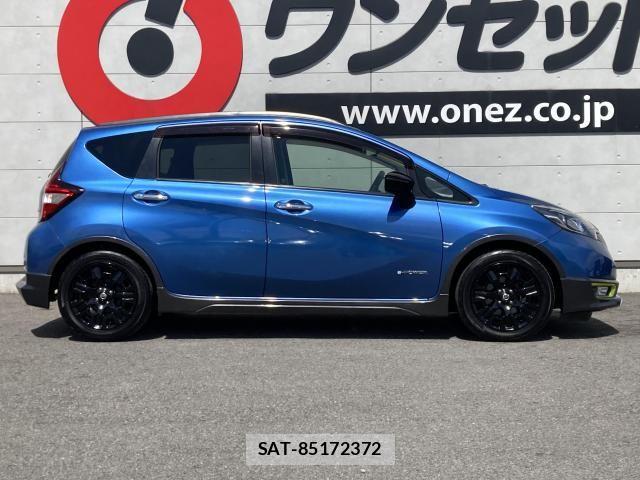 Nissan NOTE 2018-08 6910556-20