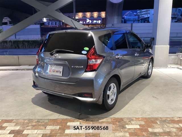 Nissan NOTE 2017-09 6910551-19