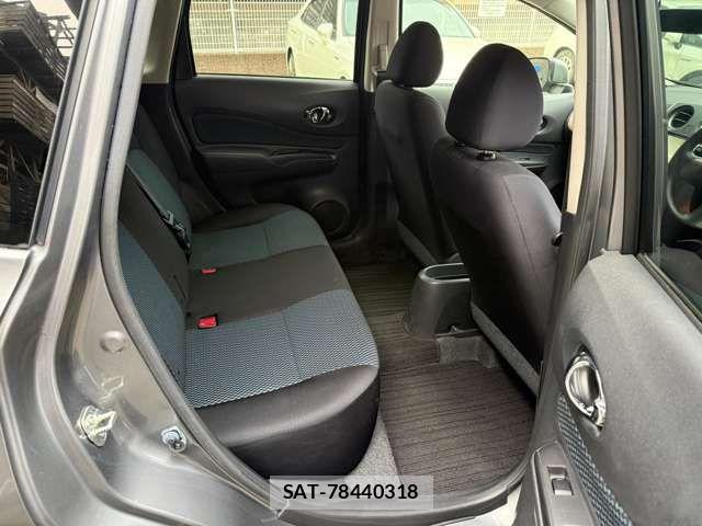 Nissan NOTE 2013-06 6910639-15