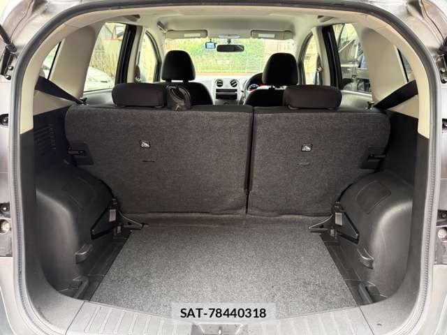 Nissan NOTE 2013-06 6910639-16