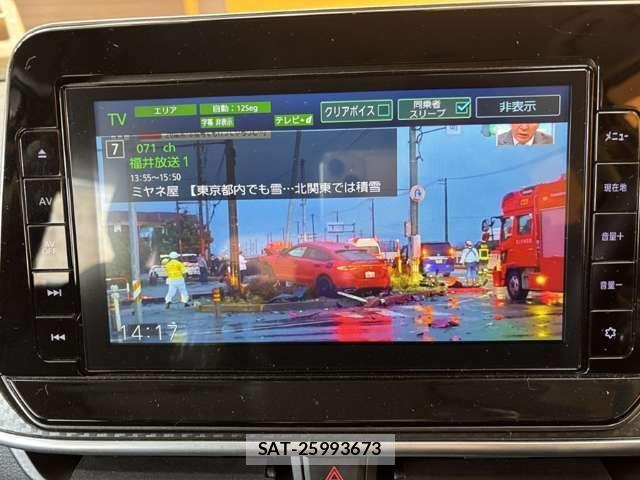 Nissan NOTE 2021-01 6910522-5