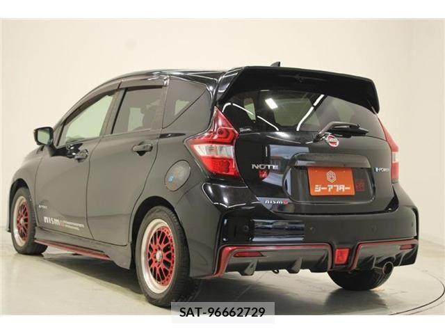 Nissan NOTE 2018-03 6910594-9