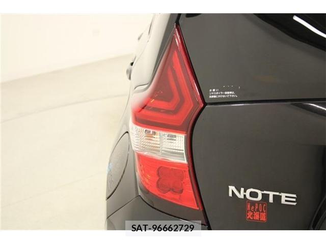 Nissan NOTE 2018-03 6910594-18
