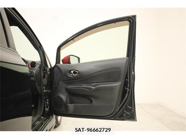 Nissan NOTE 2018-03 6910594-28