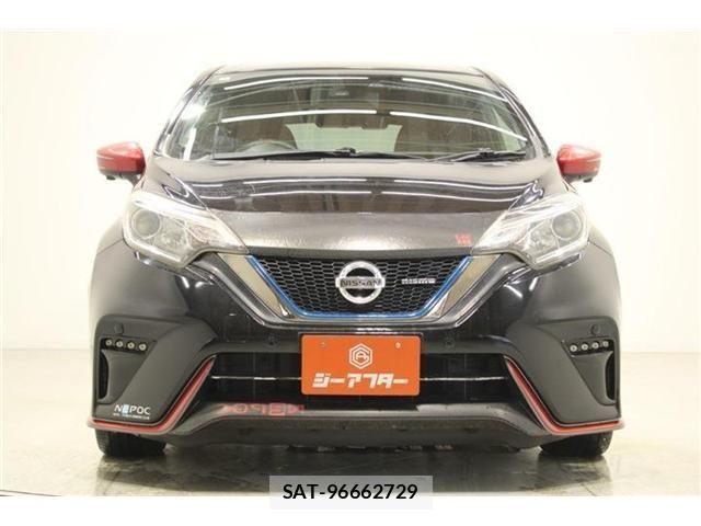 Nissan NOTE 2018-03 6910594-6