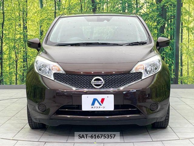 Nissan NOTE 2015-05 6910638-13