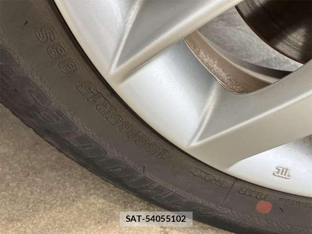 Nissan NOTE 2017-07 6910579-12