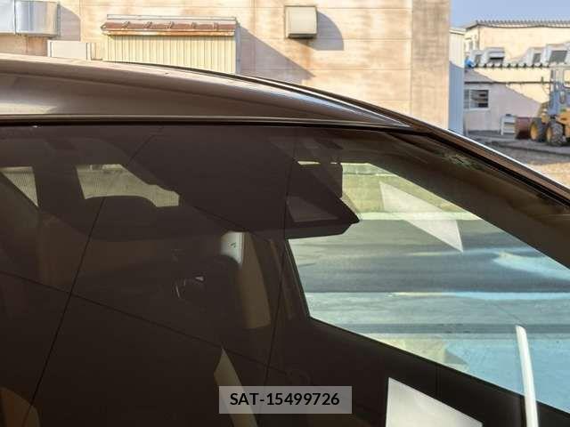 Nissan NOTE 2019-02 6910569-16