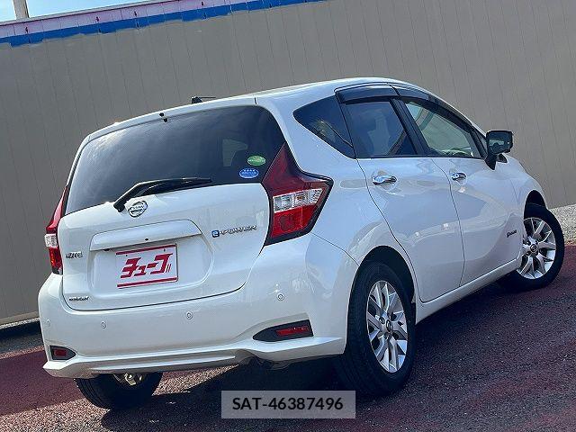 Nissan NOTE 2019-04 6910558-2