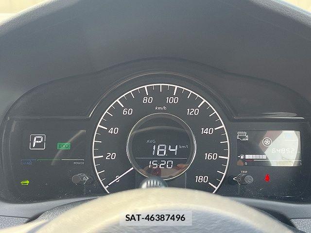 Nissan NOTE 2019-04 6910558-7