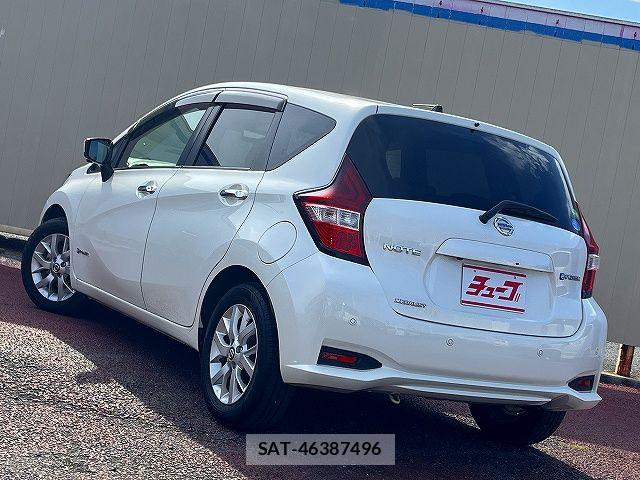 Nissan NOTE 2019-04 6910558-8