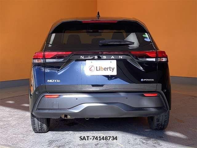 Nissan NOTE 2021-01 6910518-9