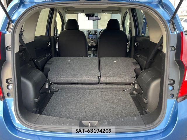 Nissan NOTE 2018-07 6910599-9