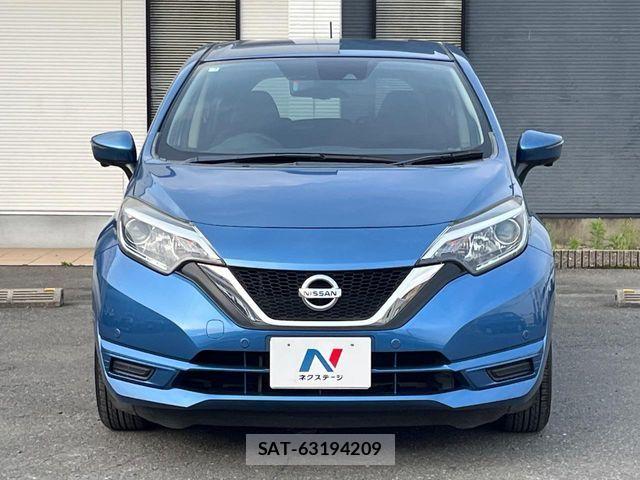 Nissan NOTE 2018-07 6910599-13
