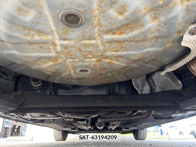 Nissan NOTE 2018-07 6910599-18