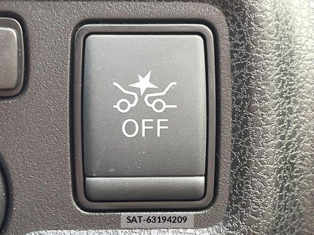 Nissan NOTE 2018-07 6910599-4