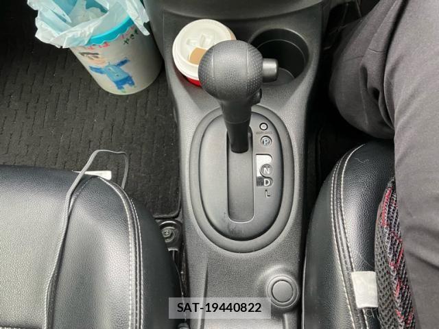 Nissan NOTE 2016-06 6910641-24