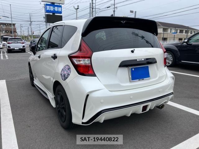 Nissan NOTE 2016-06 6910641-6
