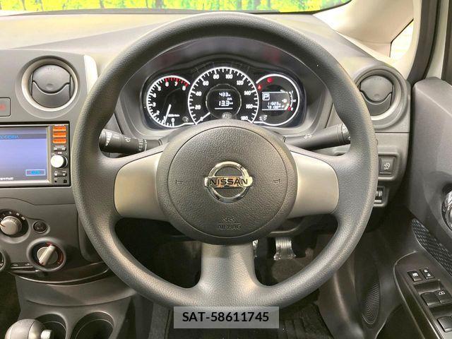 Nissan NOTE 2013-09 6996593-10