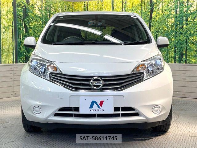 Nissan NOTE 2013-09 6996593-13