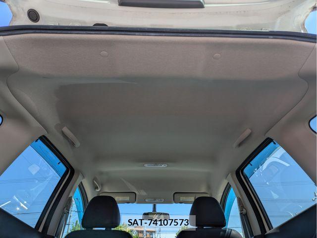 Nissan NOTE 2013-07 6996620-5
