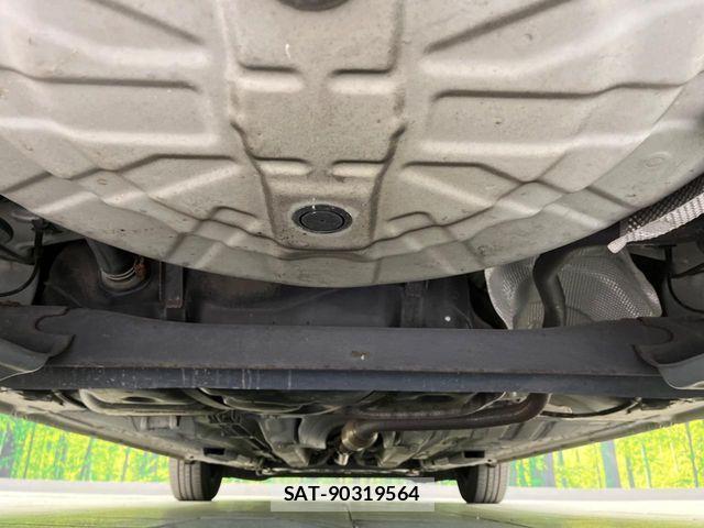 Nissan NOTE 2017-03 6996568-18